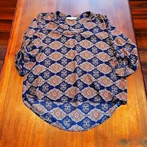 Womens size Medium, Pink Rose, Polyester, 3 quarter sleeve blouse.